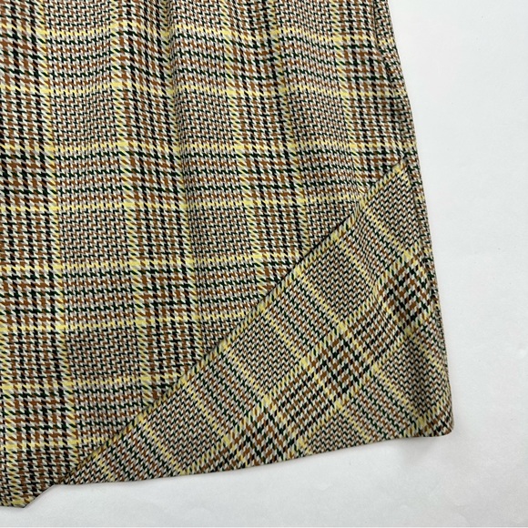 CAbi Plaid Pastime Faux Wrap Skirt Size Medium Style 3584 - Picture 4 of 11